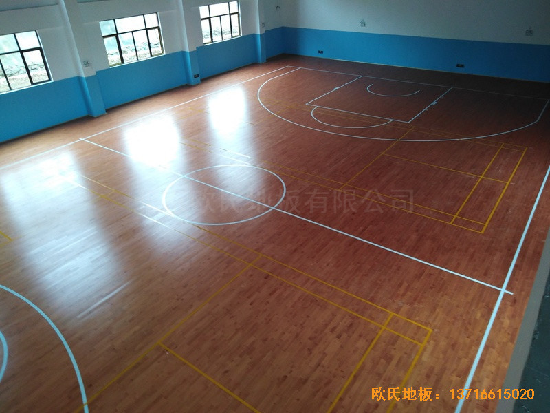 北大貴陽附屬實驗學校運動館運動地板安裝案例4