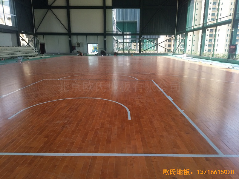 四川瀘州合江縣人民法院籃球館運(yùn)動(dòng)地板鋪裝案例1