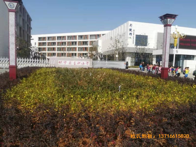 安徽懷寧籃球館體育地板鋪設(shè)案例0