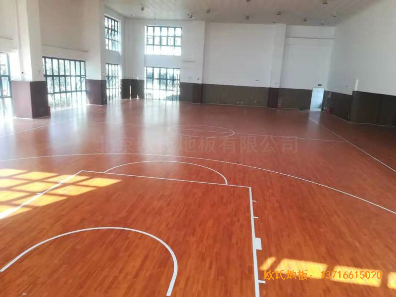 安徽懷寧籃球館體育地板鋪設(shè)案例5