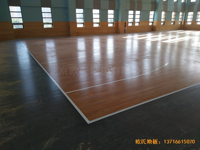 武漢廣阜屯小學(xué)清江錦城分?；@球館體育木地板施工案例