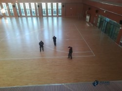 專業(yè)運(yùn)動(dòng)木地板施工步驟